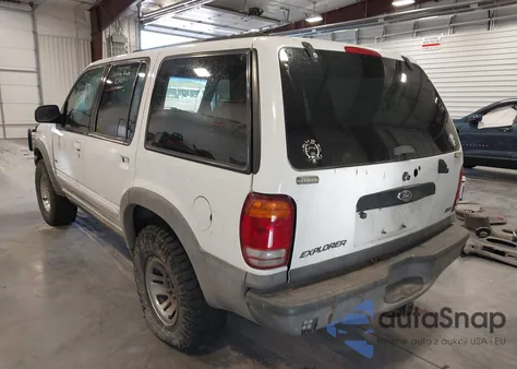 2000 Ford Explorer Xls z USA, uszkodzony, nr VIN 1FMZU72X1YZB29785